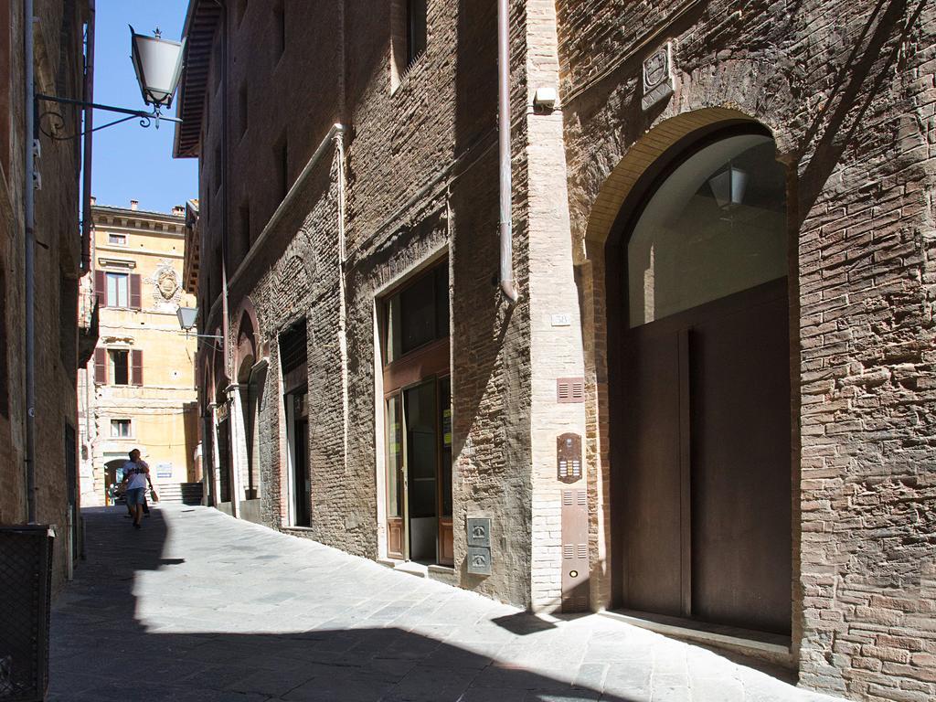 Il Tolomei - Central In The Middle Of Main Street Siena Habitación foto